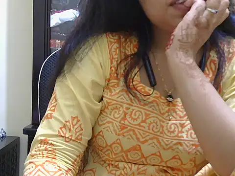 Snapshot of fairy_queen07 chatting on November 5, 2025, 6:16 am fairy queen07 online show from November 5, 2025, 6:16 am