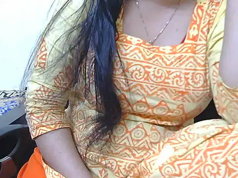 Snapshot of fairy_queen07 chatting on November 25, 2025, 7:58 pm fairy queen07 online show from November 25, 2025, 7:58 pm