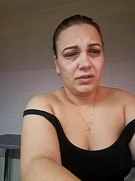 Snapshot of PalomaDesireee chatting on October 21, 2025, 4:45 am PalomaDesireee online show from October 21, 2025, 4:45 am