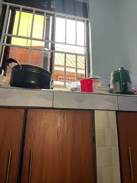 Snapshot of ewatyu chatting on November 16, 2025, 2:44 pm ewatyu online show from November 16, 2025, 2:44 pm