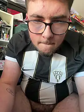 fuckbuddy6789 online show from November 30, 2025, 12:39 pm