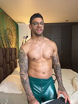 Tomy maylon online show from November 26, 2025, 3:50 am