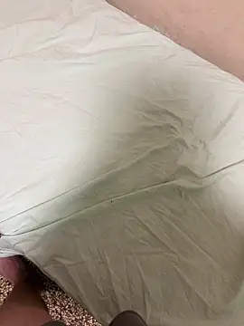 Snapshot of Garryo134 chatting on October 2, 2025, 9:40 pm Garryo134 online show from October 2, 2025, 9:40 pm