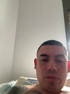 Snapshot of davidxxx099 chatting on February 8, 2026, 2:15 pm davidxxx099 online show from February 8, 2026, 2:15 pm