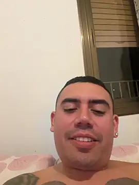 Snapshot of davidxxx099 chatting on September 27, 2025, 12:17 am davidxxx099 online show from September 27, 2025, 12:17 am