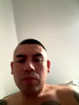 Snapshot of davidxxx099 chatting on January 16, 2026, 3:27 pm davidxxx099 online show from January 16, 2026, 3:27 pm