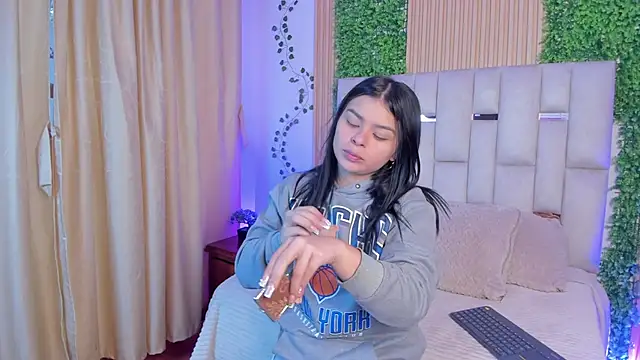 Jade Nmm online show from February 7, 2026, 1:08 pm