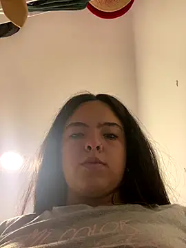 EmilyHarperr online show from November 24, 2025, 11:10 am