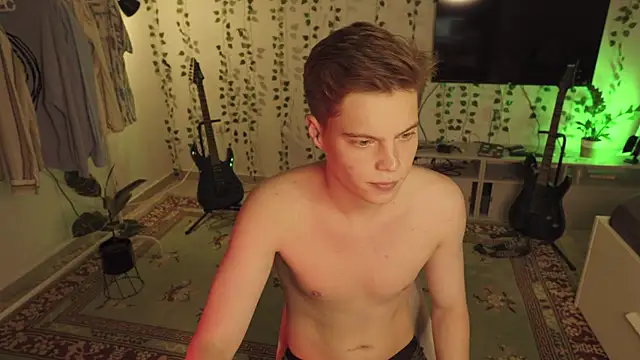 RusBradPitt online show from October 1, 2025, 1:48 pm