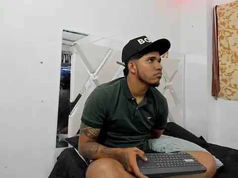 Snapshot of klever_haston chatting on December 2, 2025, 11:17 pm klever haston online show from December 2, 2025, 11:17 pm