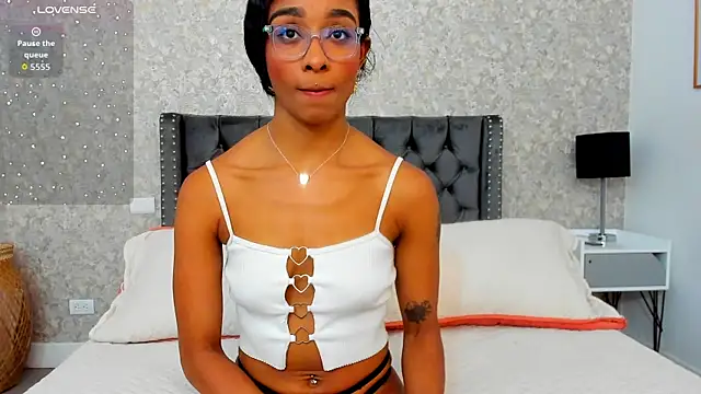 Snapshot of Cataleya_Wayne chatting on September 19, 2025, 7:51 pm Cataleya Wayne online show from September 19, 2025, 7:51 pm