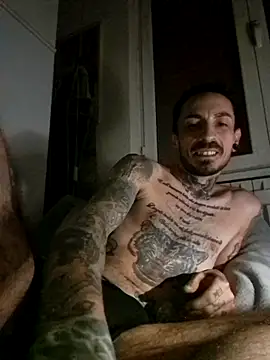 Robe420 online show from May 15, 2026, 2:42 am