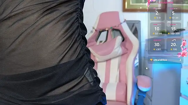 Snapshot of Isla_rosee18 chatting on October 28, 2025, 1:06 am Isla rosee18 online show from October 28, 2025, 1:06 am