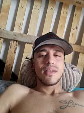 Santi2323xxX online show from March 13, 2026, 8:03 pm