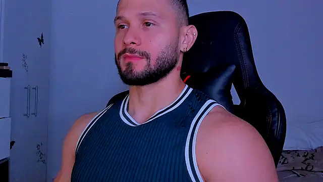 andrewcorey1 online show from September 24, 2025, 4:30 am