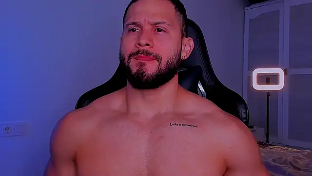 andrewcorey1 online show from October 12, 2025, 9:32 am