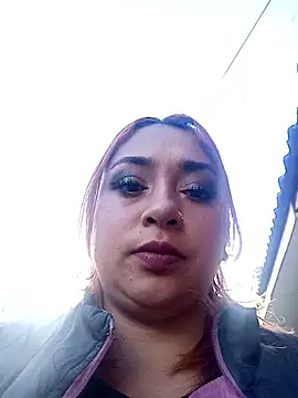 Snapshot of Mariana-94 chatting on November 12, 2025, 11:36 am Mariana-94 online show from November 12, 2025, 11:36 am