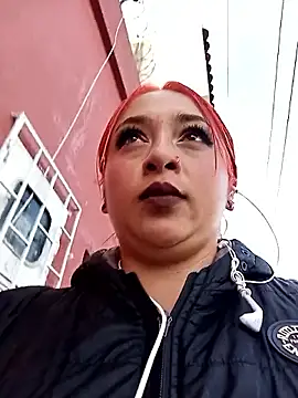 Snapshot of Mariana-94 chatting on September 11, 2025, 11:43 am Mariana-94 online show from September 11, 2025, 11:43 am