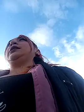 Snapshot of Mariana-94 chatting on November 18, 2025, 11:57 am Mariana-94 online show from November 18, 2025, 11:57 am