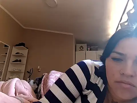 Denisutra777 online show from April 15, 2026, 2:54 pm