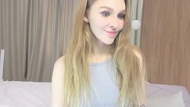 Brigitte Bardot online show from October 7, 2025, 5:41 am