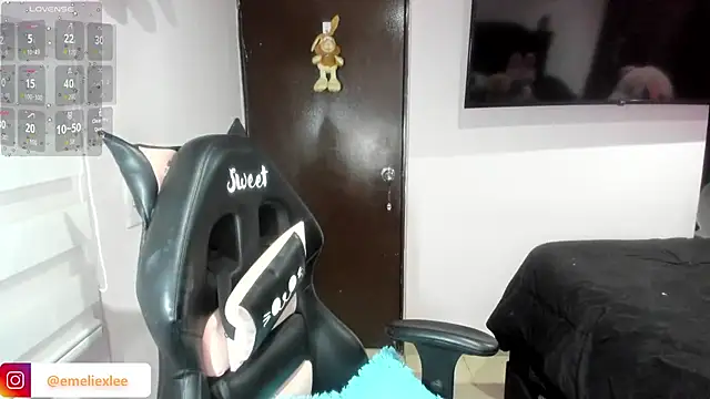 bellaxbunny online show from November 6, 2025, 4:38 am