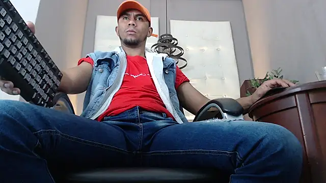 Sander ath online show from October 1, 2025, 1:26 pm