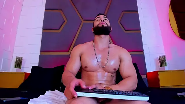 Snapshot of massimofiore_ chatting on October 25, 2025, 3:38 am massimofiore online show from October 25, 2025, 3:38 am