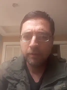 Gearsuit online show from April 8, 2026, 6:37 am