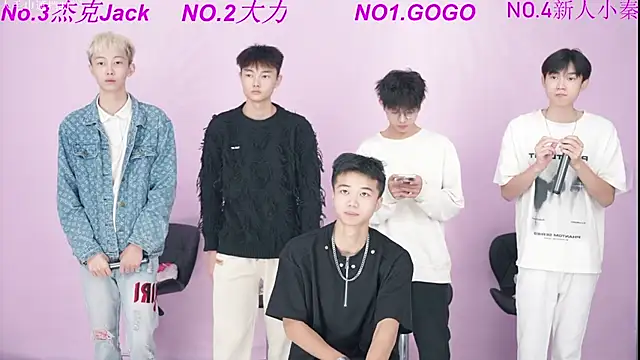 BeautifulBoys-888 online show from September 25, 2025, 8:53 am