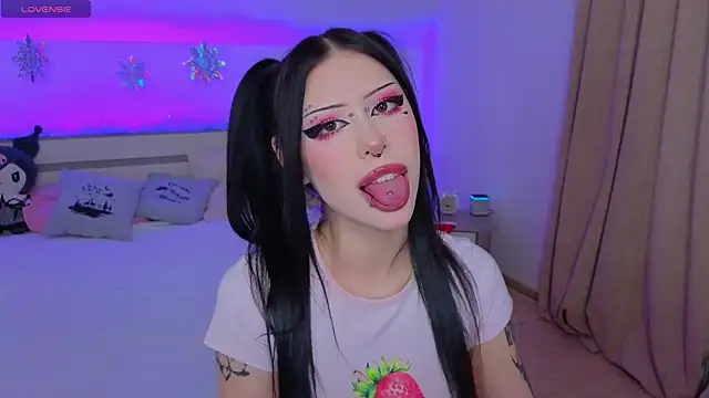 Snapshot of venomeowww__ chatting on December 20, 2025, 3:42 am venomeowww online show from December 20, 2025, 3:42 am