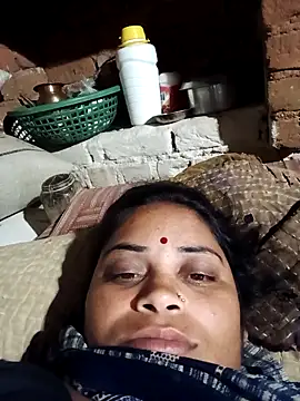 Snapshot of Soniya_jat chatting on November 3, 2025, 3:15 pm Soniya jat online show from November 3, 2025, 3:15 pm