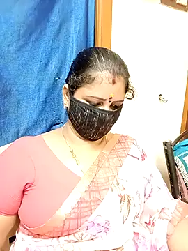 sushma26 online show from October 28, 2025, 7:57 pm