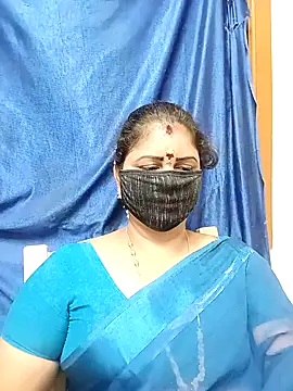 sushma26 online show from February 23, 2026, 4:51 pm