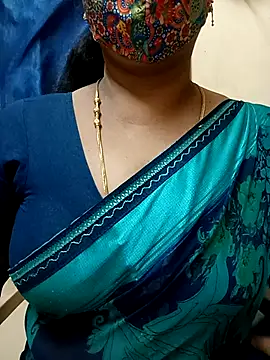 Snapshot of sushma26 chatting on July 19, 2026, 3:48 am sushma26 online show from July 19, 2026, 3:48 am