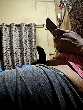 yournaughtysam online show from September 13, 2025, 5:35 pm