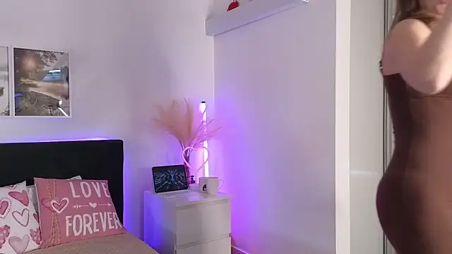 Sammy Peekss online show from February 19, 2026, 10:23 am