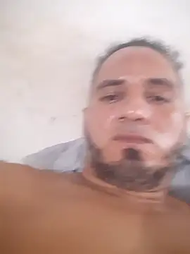 Snapshot of Miler247198 chatting on October 28, 2025, 9:30 am Miler247198 online show from October 28, 2025, 9:30 am