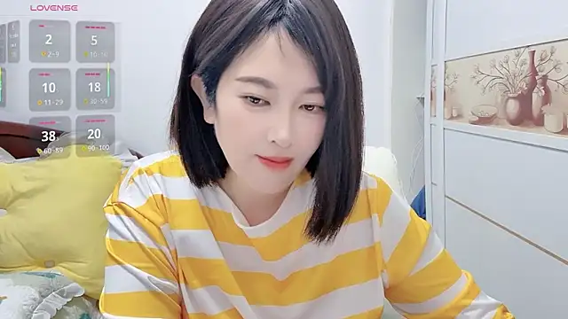 Snapshot of FeilL2t chatting on September 16, 2025, 12:39 pm FeilL2t online show from September 16, 2025, 12:39 pm