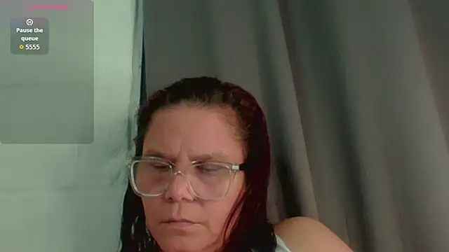 Snapshot of latinamaster chatting on October 11, 2025, 1:28 am latinamaster online show from October 11, 2025, 1:28 am