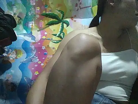 Snapshot of Lee_coope chatting on October 2, 2025, 12:58 am Lee coope online show from October 2, 2025, 12:58 am