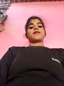 Snapshot of Rachna_Love chatting on December 17, 2025, 9:47 am Rachna Love online show from December 17, 2025, 9:47 am