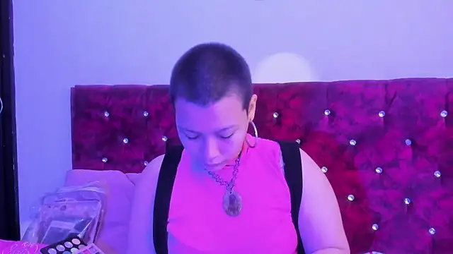 Cherry vald online show from November 19, 2025, 12:16 pm