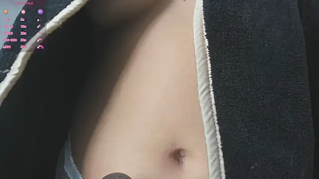 Snapshot of alena_brown_ chatting on November 26, 2025, 6:52 pm alena brown online show from November 26, 2025, 6:52 pm