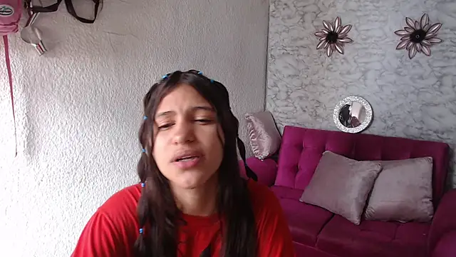 Evagirl69 online show from May 12, 2026, 12:11 pm