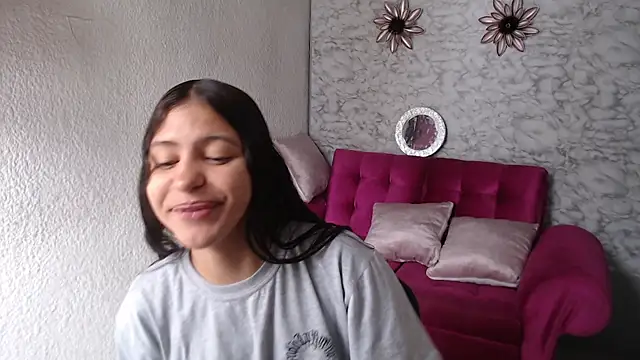 Evagirl69 online show from April 7, 2026, 12:18 pm