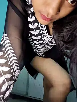 Nisha cam12 online show from October 2, 2025, 7:39 pm