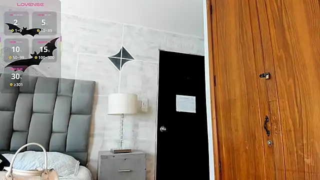 Snapshot of PauliinaBelle_ chatting on July 11, 2026, 12:16 pm PauliinaBelle online show from July 11, 2026, 12:16 pm