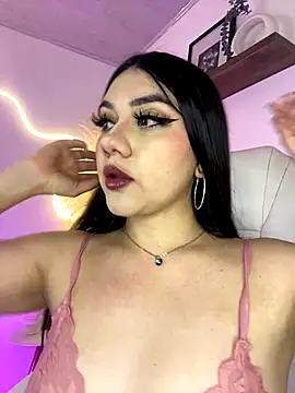 Snapshot of Zoe_Serrat chatting on September 17, 2025, 12:40 pm Zoe Serrat online show from September 17, 2025, 12:40 pm