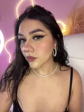 Snapshot of Zoe_Serrat chatting on October 14, 2025, 12:39 pm Zoe Serrat online show from October 14, 2025, 12:39 pm